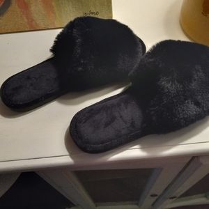 Fuzzy faux fur memory foam cozy flat spa slide slippers comfy open toe slip on